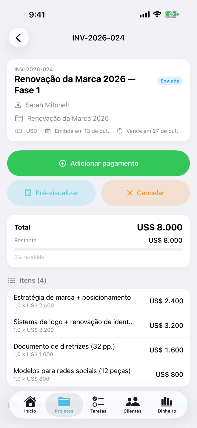 Detalhe da fatura com total, saldo restante, itens e um botão Adicionar pagamento